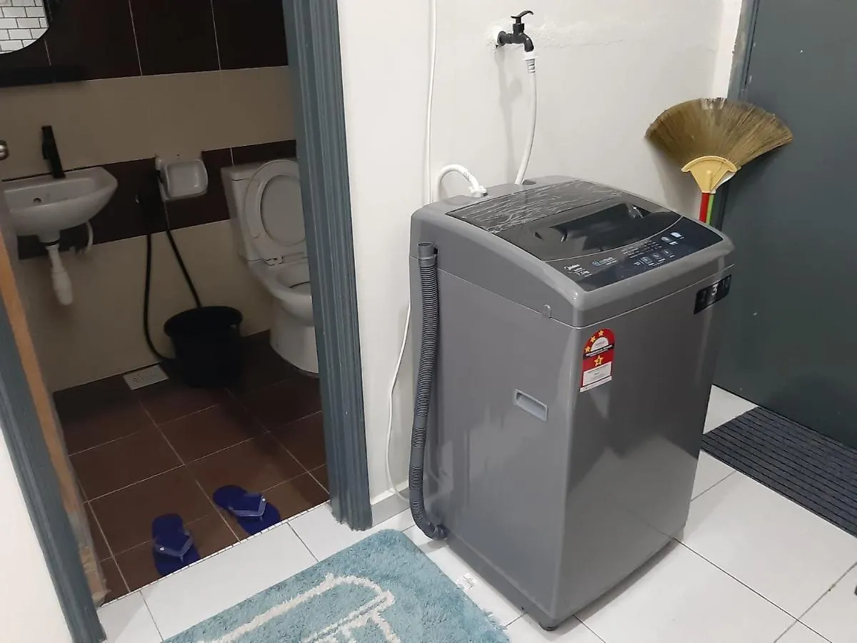 Rumah Armand Melaka 4Br Fully Aircond 0*, Malacca